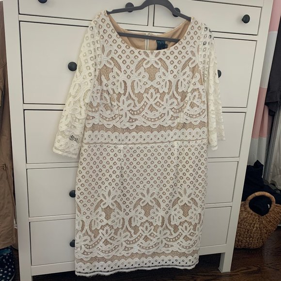 White Lace Sheath Dress *Worn Once* - Picture 3 of 4